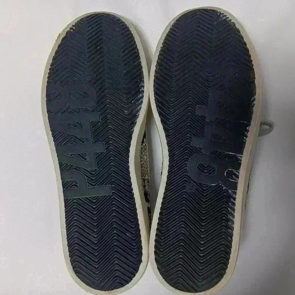 P448 John You can Surf Later  Italian Leather sneakers. Ladies size 7 (37) - Picture 9 of 9